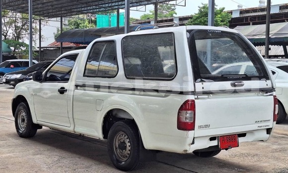 Buy Used Isuzu D–MAX White Car in Bangkok in Bangkok Buy Used Isuzu D–MAX White Car in Bangkok in Bangkok