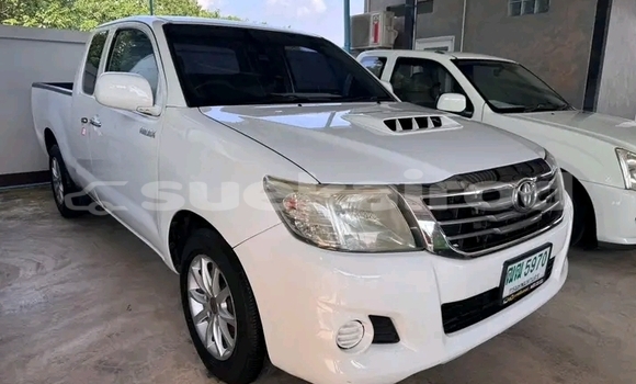 ซื้อ รถมือสอง Toyota Hiluxe VIGO ขาว รถยนต์ ใน %{เมือง} ใน ชลบุรี ซื้อ รถมือสอง Toyota Hiluxe VIGO ขาว รถยนต์ ใน %{เมือง} ใน ชลบุรี