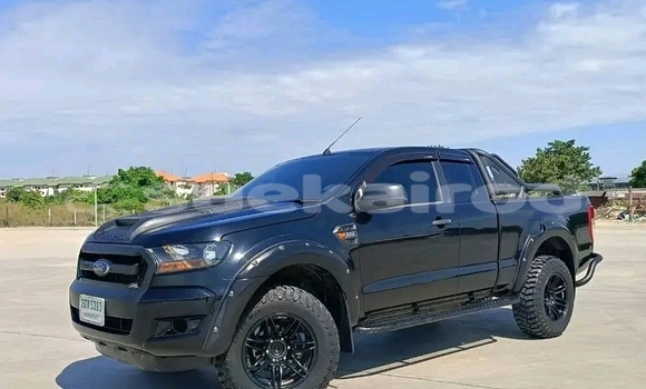 ซื้อ รถมือสอง Ford Ranger สีดำ รถยนต์ ใน %{เมือง} ใน กำแพงเพชร ซื้อ รถมือสอง Ford Ranger สีดำ รถยนต์ ใน %{เมือง} ใน กำแพงเพชร