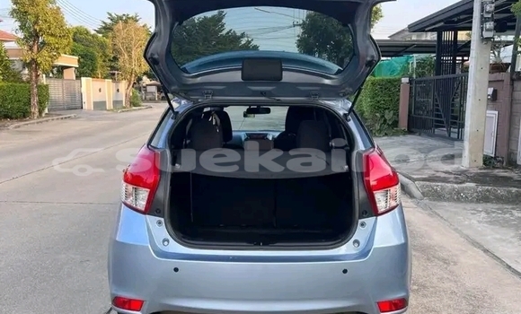 ซื้อ รถมือสอง Toyota Yaris อื่น ๆ รถยนต์ ใน %{เมือง} ใน ฉะเชิงเทรา
