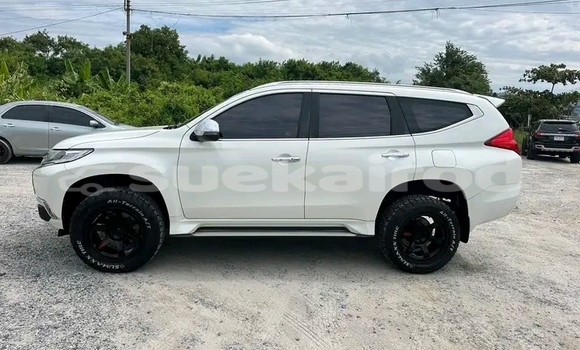 ซื้อ รถมือสอง Mitsubishi Pajero ขาว รถยนต์ ใน %{เมือง} ใน กำแพงเพชร ซื้อ รถมือสอง Mitsubishi Pajero ขาว รถยนต์ ใน %{เมือง} ใน กำแพงเพชร