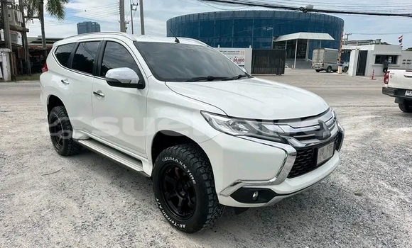 ซื้อ รถมือสอง Mitsubishi Pajero ขาว รถยนต์ ใน %{เมือง} ใน กำแพงเพชร ซื้อ รถมือสอง Mitsubishi Pajero ขาว รถยนต์ ใน %{เมือง} ใน กำแพงเพชร
