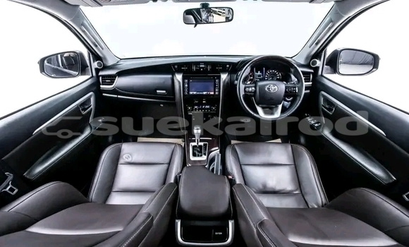 Buy Used Toyota Fortuner Black Car in Khlung in Chanthaburi