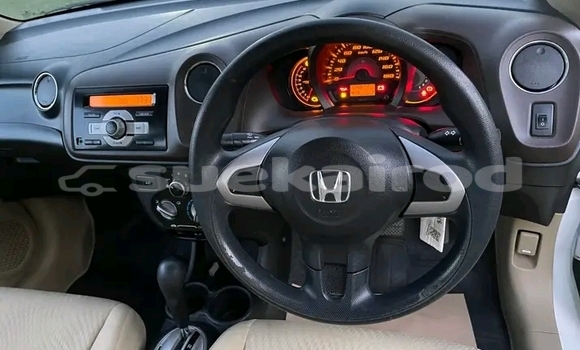 ซื้อ รถมือสอง Honda Brio ขาว รถยนต์ ใน %{เมือง} ใน ฉะเชิงเทรา ซื้อ รถมือสอง Honda Brio ขาว รถยนต์ ใน %{เมือง} ใน ฉะเชิงเทรา