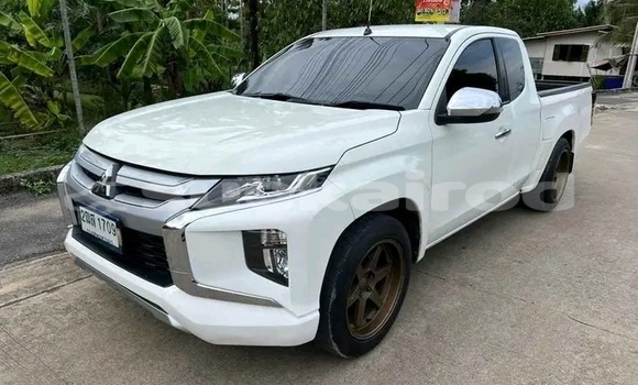 ซื้อ รถมือสอง Mitsubishi Triton ขาว รถยนต์ ใน %{เมือง} ใน จันทบุรี ซื้อ รถมือสอง Mitsubishi Triton ขาว รถยนต์ ใน %{เมือง} ใน จันทบุรี