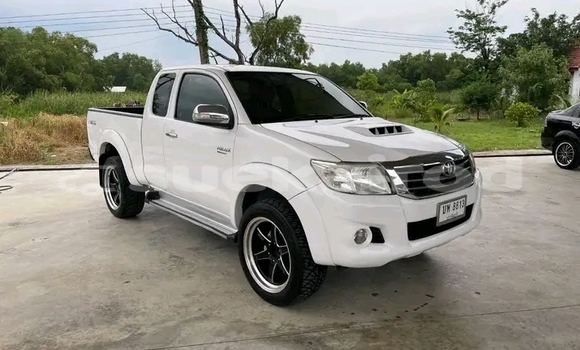 ซื้อ รถมือสอง Toyota Hiluxe VIGO ขาว รถยนต์ ใน %{เมือง} ใน ชัยนาท ซื้อ รถมือสอง Toyota Hiluxe VIGO ขาว รถยนต์ ใน %{เมือง} ใน ชัยนาท