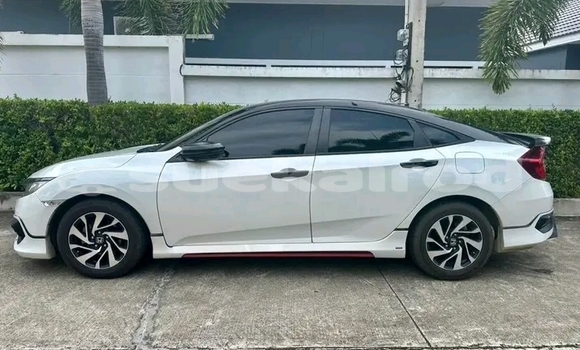 Buy Used Honda Civic White Car in Chai Nat in Chai Nat Buy Used Honda Civic White Car in Chai Nat in Chai Nat