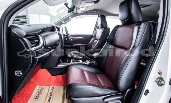 ซื้อ รถมือสอง Toyota Fortuner ขาว รถยนต์ ใน %{เมือง} ใน กรุงเทพมหานคร ซื้อ รถมือสอง Toyota Fortuner ขาว รถยนต์ ใน %{เมือง} ใน กรุงเทพมหานคร