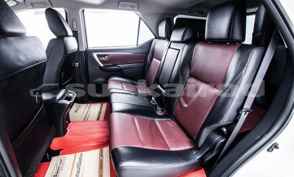 ซื้อ รถมือสอง Toyota Fortuner ขาว รถยนต์ ใน %{เมือง} ใน กรุงเทพมหานคร ซื้อ รถมือสอง Toyota Fortuner ขาว รถยนต์ ใน %{เมือง} ใน กรุงเทพมหานคร