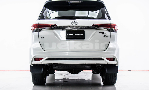 ซื้อ รถมือสอง Toyota Fortuner ขาว รถยนต์ ใน %{เมือง} ใน กรุงเทพมหานคร ซื้อ รถมือสอง Toyota Fortuner ขาว รถยนต์ ใน %{เมือง} ใน กรุงเทพมหานคร