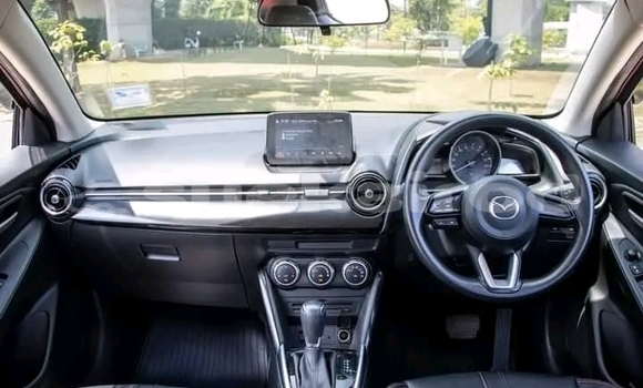 ซื้อ รถมือสอง Mazda 2 สีแดง รถยนต์ ใน %{เมือง} ใน สมุทรปราการ ซื้อ รถมือสอง Mazda 2 สีแดง รถยนต์ ใน %{เมือง} ใน สมุทรปราการ