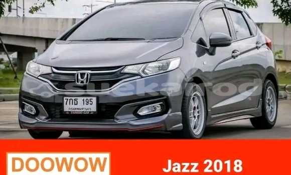 ซื้อ รถมือสอง Honda Jazz อื่น ๆ รถยนต์ ใน %{เมือง} ใน สมุทรปราการ