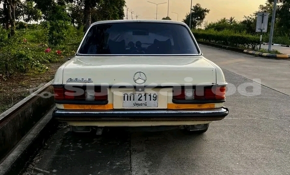 Buy Used Mercedes-Benz AMG GLC Coupe White Car in Khlung in Chanthaburi Buy Used Mercedes-Benz AMG GLC Coupe White Car in Khlung in Chanthaburi