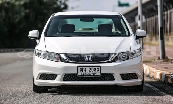 ซื้อ รถมือสอง Honda Civic ขาว รถยนต์ ใน %{เมือง} ใน กำแพงเพชร ซื้อ รถมือสอง Honda Civic ขาว รถยนต์ ใน %{เมือง} ใน กำแพงเพชร
