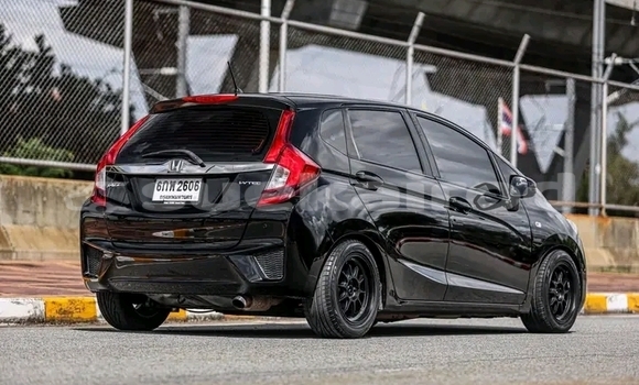 Buy Used Honda Jazz Black Car in Chai Nat in Chai Nat Buy Used Honda Jazz Black Car in Chai Nat in Chai Nat