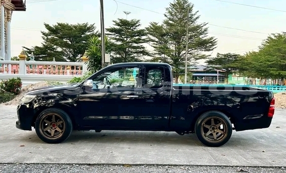 ซื้อ รถมือสอง Toyota Vigo สีดำ รถยนต์ ใน %{เมือง} ใน ชัยนาท ซื้อ รถมือสอง Toyota Vigo สีดำ รถยนต์ ใน %{เมือง} ใน ชัยนาท