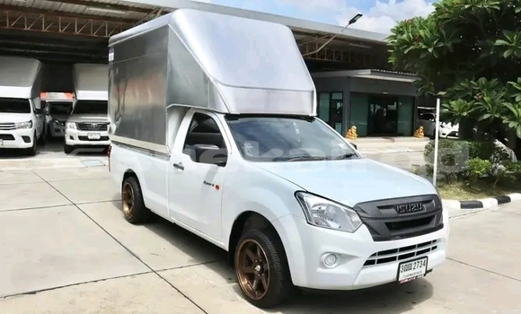 ซื้อ รถมือสอง Isuzu D-Max ขาว รถยนต์ ใน %{เมือง} ใน กาฬสินธุ์ ซื้อ รถมือสอง Isuzu D-Max ขาว รถยนต์ ใน %{เมือง} ใน กาฬสินธุ์