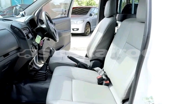 ซื้อ รถมือสอง Isuzu D-Max ขาว รถยนต์ ใน %{เมือง} ใน กาฬสินธุ์ ซื้อ รถมือสอง Isuzu D-Max ขาว รถยนต์ ใน %{เมือง} ใน กาฬสินธุ์