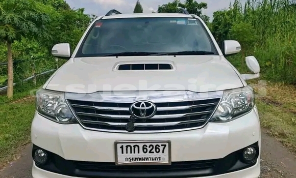 ซื้อ รถมือสอง Toyota Fortuner ขาว รถยนต์ ใน %{เมือง} ใน กาฬสินธุ์ ซื้อ รถมือสอง Toyota Fortuner ขาว รถยนต์ ใน %{เมือง} ใน กาฬสินธุ์