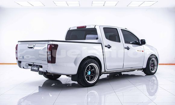 ซื้อ รถมือสอง Isuzu D-Max อื่น ๆ รถยนต์ ใน %{เมือง} ใน กรุงเทพมหานคร ซื้อ รถมือสอง Isuzu D-Max อื่น ๆ รถยนต์ ใน %{เมือง} ใน กรุงเทพมหานคร