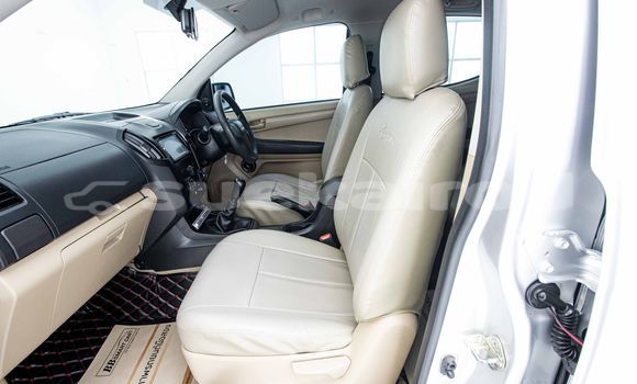 ซื้อ รถมือสอง Isuzu D-Max อื่น ๆ รถยนต์ ใน %{เมือง} ใน กรุงเทพมหานคร ซื้อ รถมือสอง Isuzu D-Max อื่น ๆ รถยนต์ ใน %{เมือง} ใน กรุงเทพมหานคร