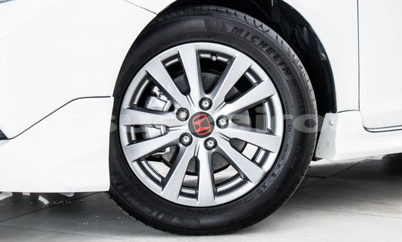 Buy Used Honda Civic White Car in Bangkok in Bangkok Buy Used Honda Civic White Car in Bangkok in Bangkok