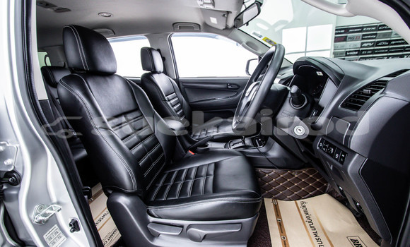 ซื้อ รถมือสอง Isuzu MU-X อื่น ๆ รถยนต์ ใน %{เมือง} ใน กรุงเทพมหานคร ซื้อ รถมือสอง Isuzu MU-X อื่น ๆ รถยนต์ ใน %{เมือง} ใน กรุงเทพมหานคร