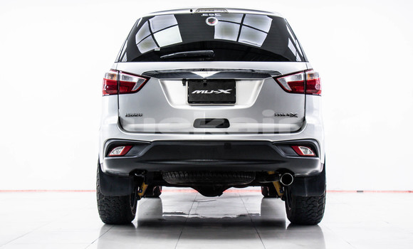 ซื้อ รถมือสอง Isuzu MU-X อื่น ๆ รถยนต์ ใน %{เมือง} ใน กรุงเทพมหานคร ซื้อ รถมือสอง Isuzu MU-X อื่น ๆ รถยนต์ ใน %{เมือง} ใน กรุงเทพมหานคร