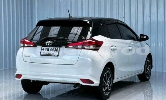 ซื้อ รถมือสอง Toyota Yaris ขาว รถยนต์ ใน %{เมือง} ใน สมุทรปราการ ซื้อ รถมือสอง Toyota Yaris ขาว รถยนต์ ใน %{เมือง} ใน สมุทรปราการ