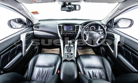 ซื้อ รถมือสอง Mitsubishi Pajero Sport อื่น ๆ รถยนต์ ใน %{เมือง} ใน กรุงเทพมหานคร ซื้อ รถมือสอง Mitsubishi Pajero Sport อื่น ๆ รถยนต์ ใน %{เมือง} ใน กรุงเทพมหานคร