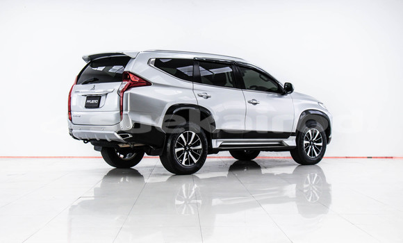 ซื้อ รถมือสอง Mitsubishi Pajero Sport อื่น ๆ รถยนต์ ใน %{เมือง} ใน กรุงเทพมหานคร ซื้อ รถมือสอง Mitsubishi Pajero Sport อื่น ๆ รถยนต์ ใน %{เมือง} ใน กรุงเทพมหานคร