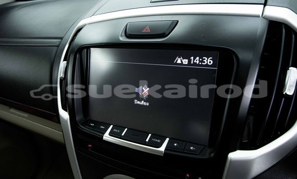 Buy Used Isuzu MU-X White Car in Bangkok in Bangkok Buy Used Isuzu MU-X White Car in Bangkok in Bangkok