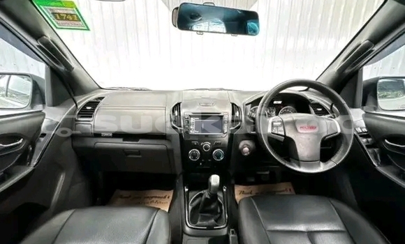 ซื้อ รถมือสอง Isuzu D-Max ขาว รถยนต์ ใน %{เมือง} ใน สมุทรปราการ ซื้อ รถมือสอง Isuzu D-Max ขาว รถยนต์ ใน %{เมือง} ใน สมุทรปราการ