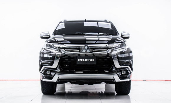 Buy Used Mitsubishi Pajero Sport Black Car in Bangkok in Bangkok Buy Used Mitsubishi Pajero Sport Black Car in Bangkok in Bangkok