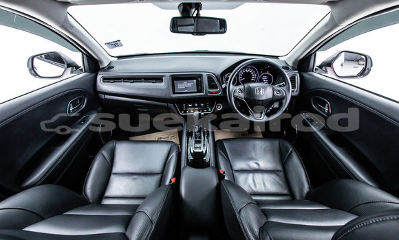 Buy Used Honda HR-V White Car in Bangkok in Bangkok Buy Used Honda HR-V White Car in Bangkok in Bangkok