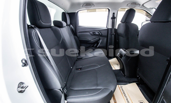 Buy Used Isuzu D-Max White Car in Bangkok in Bangkok Buy Used Isuzu D-Max White Car in Bangkok in Bangkok