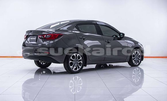 ซื้อ รถมือสอง Mazda 2 สีน้ำตาล รถยนต์ ใน %{เมือง} ใน กรุงเทพมหานคร ซื้อ รถมือสอง Mazda 2 สีน้ำตาล รถยนต์ ใน %{เมือง} ใน กรุงเทพมหานคร