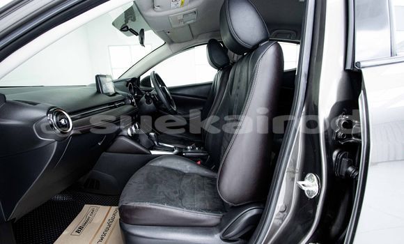 ซื้อ รถมือสอง Mazda 2 สีน้ำตาล รถยนต์ ใน %{เมือง} ใน กรุงเทพมหานคร ซื้อ รถมือสอง Mazda 2 สีน้ำตาล รถยนต์ ใน %{เมือง} ใน กรุงเทพมหานคร