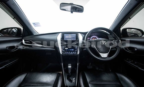 ซื้อ รถมือสอง Toyota Yaris สีแดง รถยนต์ ใน %{เมือง} ใน กรุงเทพมหานคร ซื้อ รถมือสอง Toyota Yaris สีแดง รถยนต์ ใน %{เมือง} ใน กรุงเทพมหานคร