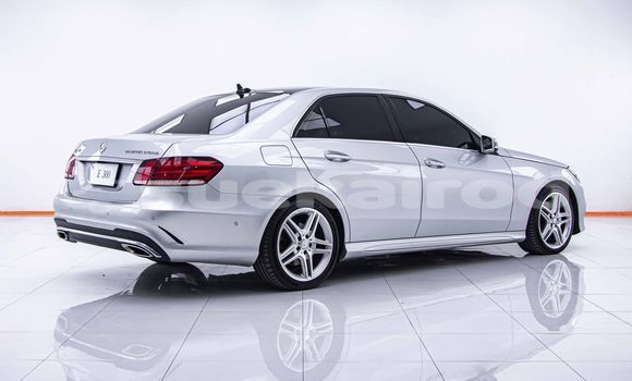 ซื้อ รถมือสอง Mercedes-Benz E-Classe อื่น ๆ รถยนต์ ใน %{เมือง} ใน กรุงเทพมหานคร ซื้อ รถมือสอง Mercedes-Benz E-Classe อื่น ๆ รถยนต์ ใน %{เมือง} ใน กรุงเทพมหานคร