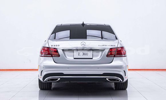 ซื้อ รถมือสอง Mercedes-Benz E-Classe อื่น ๆ รถยนต์ ใน %{เมือง} ใน กรุงเทพมหานคร ซื้อ รถมือสอง Mercedes-Benz E-Classe อื่น ๆ รถยนต์ ใน %{เมือง} ใน กรุงเทพมหานคร