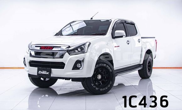 Buy Used Isuzu D-Max White Car in Bangkok in Bangkok
