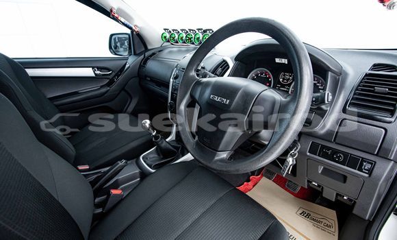 ซื้อ รถมือสอง Isuzu D-Max ขาว รถยนต์ ใน %{เมือง} ใน กรุงเทพมหานคร ซื้อ รถมือสอง Isuzu D-Max ขาว รถยนต์ ใน %{เมือง} ใน กรุงเทพมหานคร