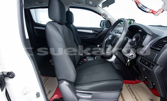 ซื้อ รถมือสอง Isuzu D-Max ขาว รถยนต์ ใน %{เมือง} ใน กรุงเทพมหานคร ซื้อ รถมือสอง Isuzu D-Max ขาว รถยนต์ ใน %{เมือง} ใน กรุงเทพมหานคร