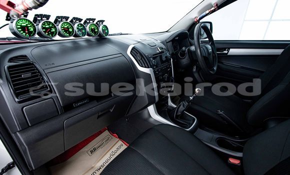 ซื้อ รถมือสอง Isuzu D-Max ขาว รถยนต์ ใน %{เมือง} ใน กรุงเทพมหานคร ซื้อ รถมือสอง Isuzu D-Max ขาว รถยนต์ ใน %{เมือง} ใน กรุงเทพมหานคร
