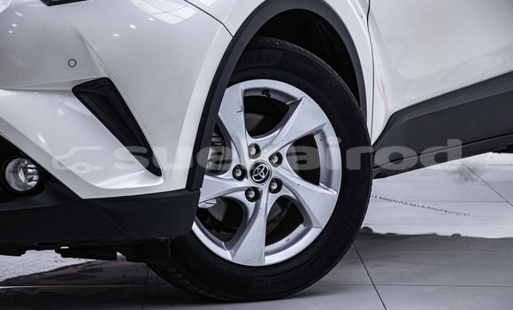 ซื้อ รถมือสอง Toyota C-HR ขาว รถยนต์ ใน %{เมือง} ใน กรุงเทพมหานคร ซื้อ รถมือสอง Toyota C-HR ขาว รถยนต์ ใน %{เมือง} ใน กรุงเทพมหานคร