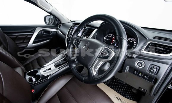 ซื้อ รถมือสอง Mitsubishi Pajero สีดำ รถยนต์ ใน %{เมือง} ใน กรุงเทพมหานคร ซื้อ รถมือสอง Mitsubishi Pajero สีดำ รถยนต์ ใน %{เมือง} ใน กรุงเทพมหานคร