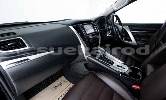 ซื้อ รถมือสอง Mitsubishi Pajero สีดำ รถยนต์ ใน %{เมือง} ใน กรุงเทพมหานคร ซื้อ รถมือสอง Mitsubishi Pajero สีดำ รถยนต์ ใน %{เมือง} ใน กรุงเทพมหานคร