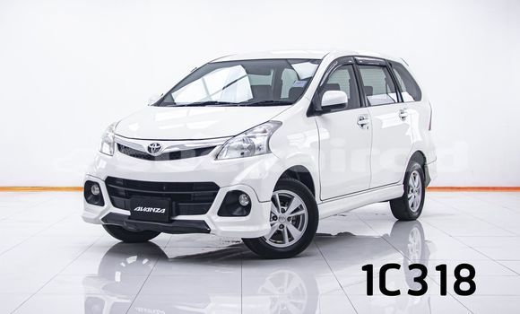 Buy Used Toyota Avanza White Car in Bangkok in Bangkok