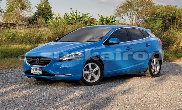 Buy Used Volvo V40 Blue Car in Bangkok in Bangkok Buy Used Volvo V40 Blue Car in Bangkok in Bangkok